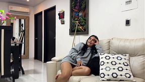 Teen stepsister seduces and enjoys fucked hard by her stepbro