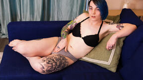 FEMOUT XXX - Taylor’s Toy Time
