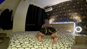 Blonde Big Ass Farting in Bed