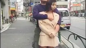 Hairy Asian Beauty’s Steamy Public Masturbate Moment –XXX
