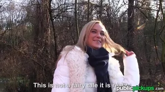Czech blonde Vinna Reed rides dick and flashes outdoors in POV