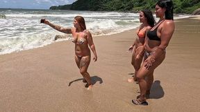 aventuras do casal mattos - entramos numa trilha pra chegar em uma praia e fazer aquela suruba em publico