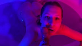Californiababe Is Riding Dick In Jacuzzi