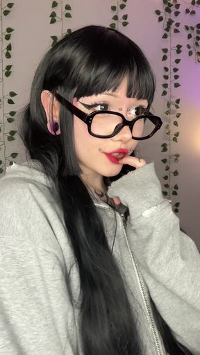 Wow! Amateur GF gives a mind-blowing BJ.