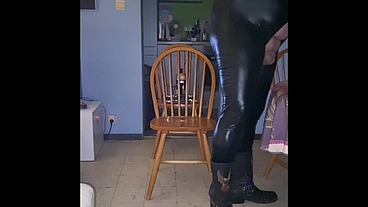 Analzebutt sissy surprise in a box