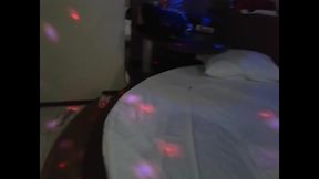 empregada casada dando para o filho do patrao (video amador real)