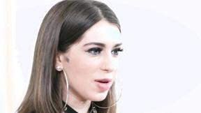 ”Joseline Kelly learning the art of deep throating”