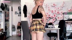 Upskirt