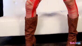 Chriselle's Sensual Solo Play: Toy Time Delights