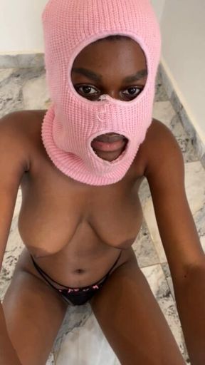 WATCH ME PEEE ALL OVER MY EBONY AFRICAN BLACK BODY AND THEN MARINATE IN IT LLIKEE THE DIRTY SLUT THAT I AM 💦🙈  #**** #ebony #black #blackpussy #