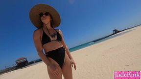Hot white girlfriend snatches railed from behind on public beach