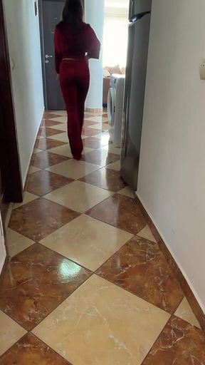Red Velvet Fart Queen