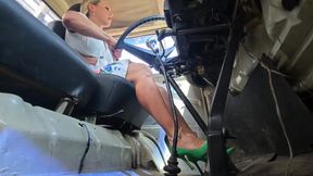 Pedal Pumping 01 - Pumping the Old VW Van