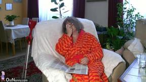 ”Oldnanny Chubby Grannma & her GF BBW Nurse have big fun”
