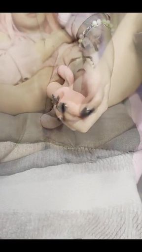 Trying New Santa's Gift for My Pussy and Getting Hot Orgasm