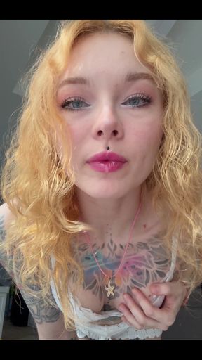 Attention: This Is for Slave Boys Only! Open Your Mouth Wide and Enjoy Your Reward for Being a Good Boy