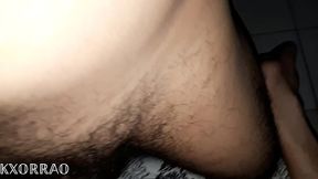 rabudo rebolando nas nossas maos!