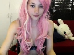 Amateur Webcam Teen Masturbating