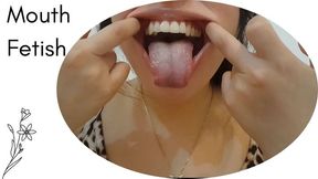 Mouth and tonge fetish