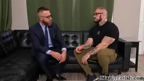 Muscled Tattooed Hunk Gets Mesmerized and Barebacked by Counselor