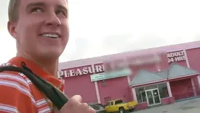 A poofter gets his mouth and butt banged through a gloryhole