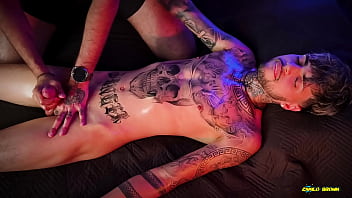 Camilo Brown Giving an Intense Oil Handjob To Hot Tattooed Twink Inked Mike