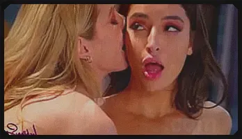 Emily Willis & Aiden Ashley Lesbian Passion Scene