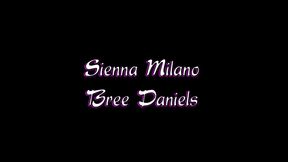 bree daniels fingers sienna milano with sex toys