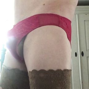 Red lace panty wank