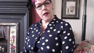 Busty MILF Layla Bird Sucks Your Cock in POV with her Big Tits and Hunkish Skills