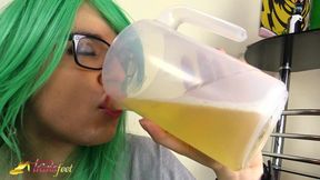 Transexual girl pissing and dringking own pee