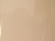 Après 8h de travail trop fatigué pour bander mais pas assez pour jouir