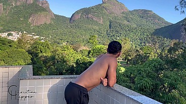 NOVINHO DE CUZINHO APERTADO AGUENTOU A PICA GROSSA DO MACHO