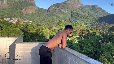 NOVINHO DE CUZINHO APERTADO AGUENTOU A PICA GROSSA DO MACHO