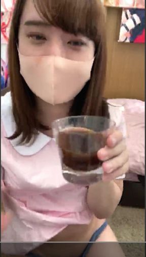Minami-chan, Who I Love, Will Be Cosplay Masturbating in Front of Everyone