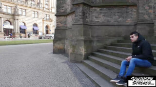 Szopás, maszturbáció, csupasz hátú – tetovált Joel Vargas és Rico Fatale fétis hardcore videója, seggbedugás