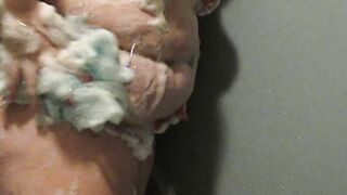 bbw shower time