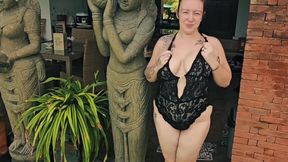 Oily Tits &amp; Pussy Pay From Jades Show