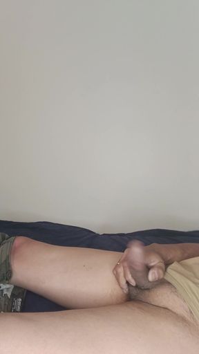 Hlywdjay playing with his long dick