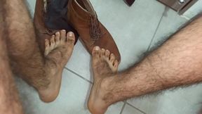 Male feet. Contemplating this lumberjack feet and unshaved legs. Munch it or scent it?