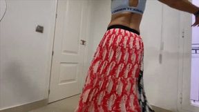 belly dance with large skirt