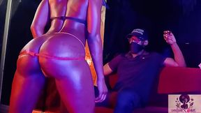 Sexxxy Lapdance for My Unsuspecting Collage Professor, Pray He Doesn't Recognize Me!!