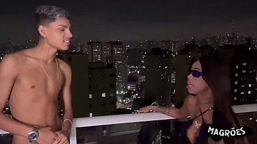O QUEBRADA LEVOU NO CUZINHO SEM RECLAMAR