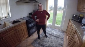 Mom strips Naked leggings and top