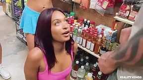 Appealing Gizelle And Ameenas Interracial Dirt With Addis Fouche, Ameena Green And Gizelle Blanco