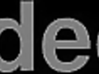 My homies hawt butt mama likes to bang. And I love to listen