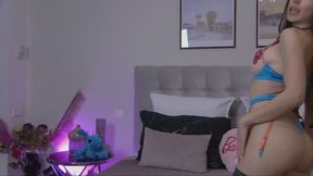 Controlling Brainless Edging Pervs with My Hot Young Ass