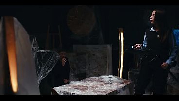 Female Security Girl Fucked While the Time Is Frozen - Italian Babe Layla Scarlett Freeze Fetish Sex