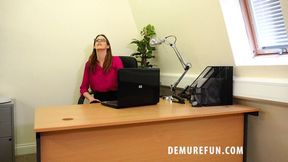 DF2488_Melissa tongue - MP4 4K UHD