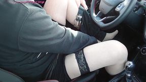 frivoles unterwegs in feinstrumpfhose 1 ** auto **